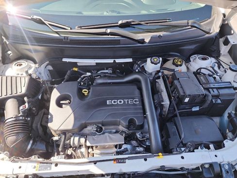 Used 2021 Chevrolet Equinox LT FWD image 35