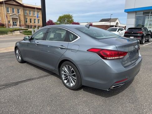 Used 2015 Hyundai Genesis 3.8 AWD/4WD image 3
