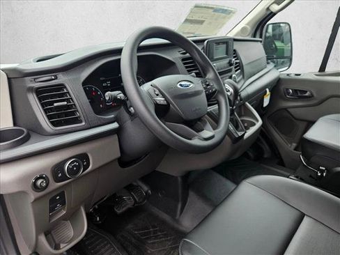 New 2025 Ford Transit 250 image 3
