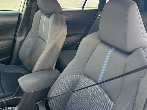 Certified 2023 Toyota Corolla Cross XSE image 29