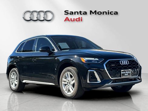 Used 2024 Audi Q5 2.0T Premium w/ Convenience Package AWD/4WD image 9