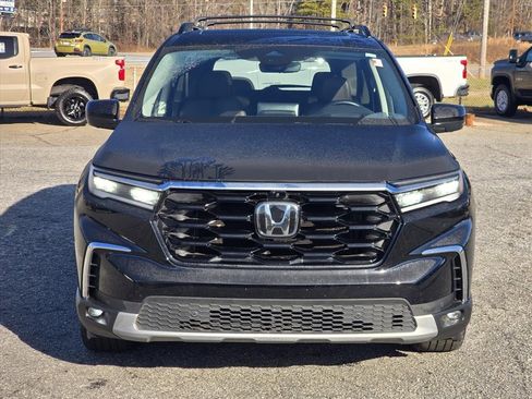 Used 2023 Honda Pilot Elite image 22