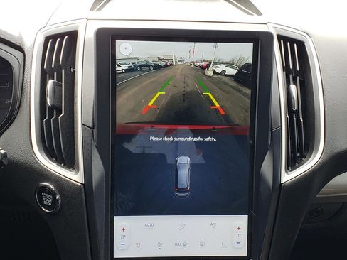 Used 2023 Ford Edge SEL w/ Convenience Package image 14