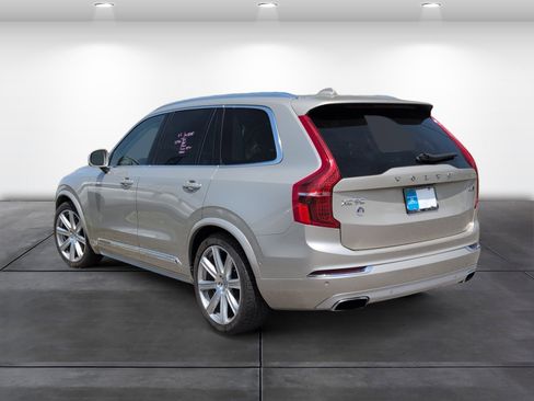 Used 2018 Volvo XC90 T6 Inscription w/ Convenience Package AWD/4WD image 3