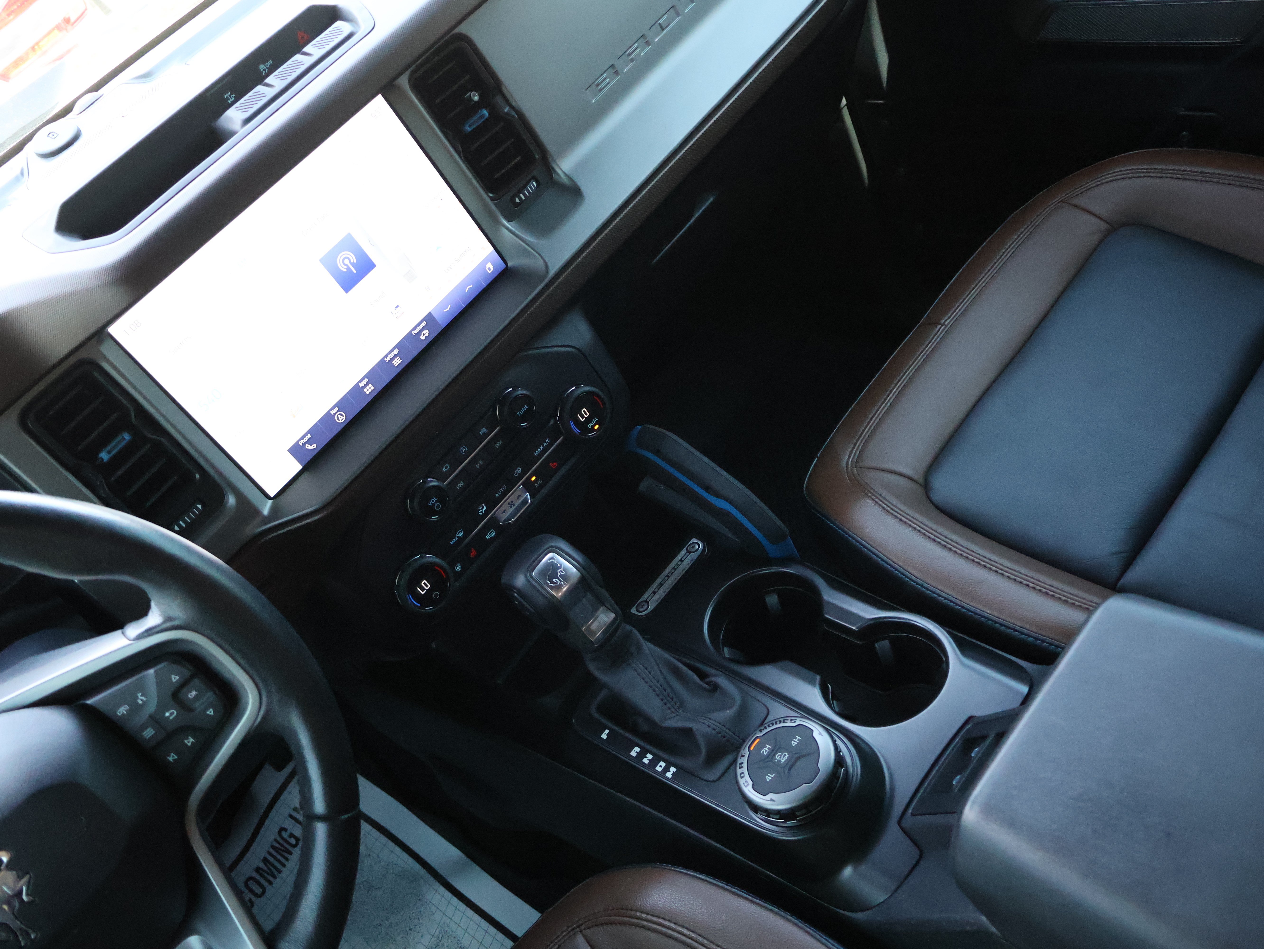 Used 2021 Ford Bronco Outer Banks AWD/4WD image 25
