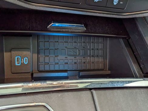 Used 2024 Ford Expedition Max Platinum image 32