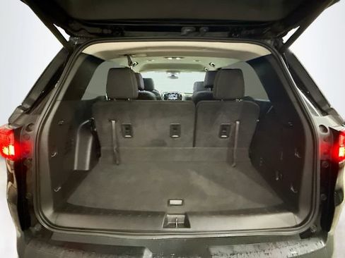Used 2019 Chevrolet Traverse LT image 26