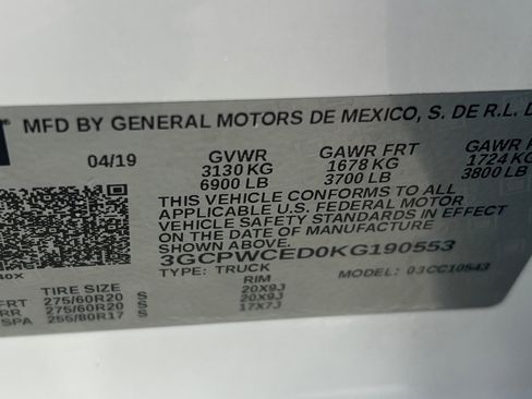 Used 2019 Chevrolet Silverado 1500 LT w/ Texas Edition image 24