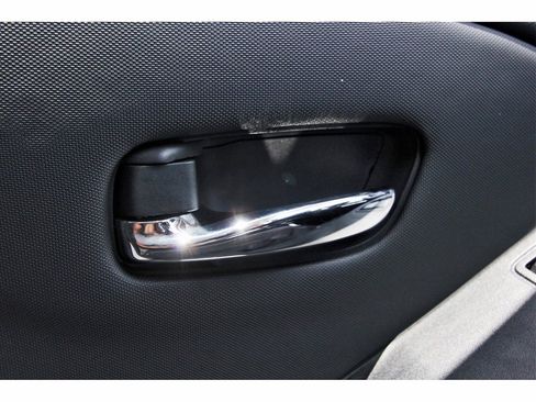 Certified 2024 Nissan Frontier SV w/ Technology Package image 18