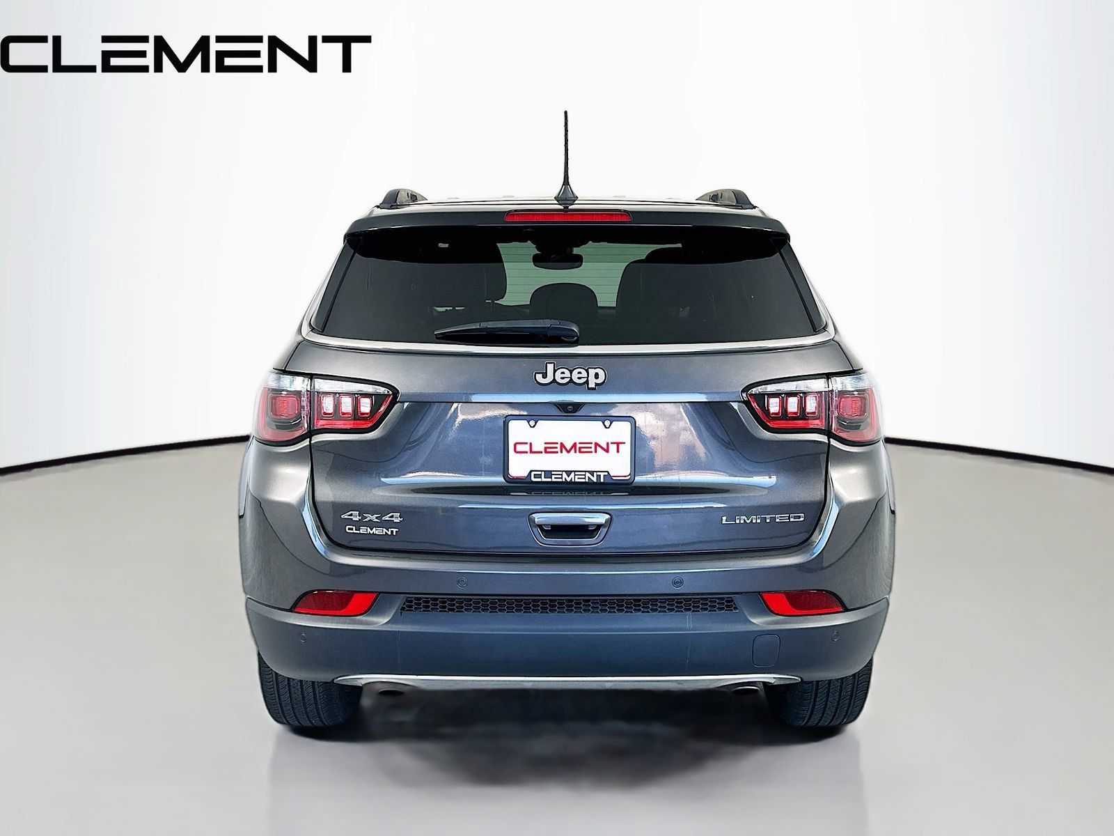 Used 2023 Jeep Compass Limited AWD/4WD image 8