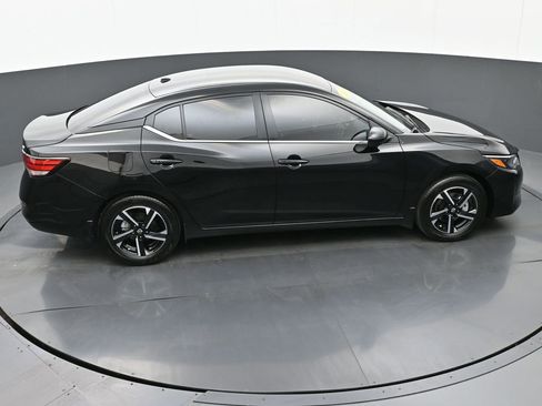 Used 2024 Nissan Sentra SV w/ All-Weather Package image 32