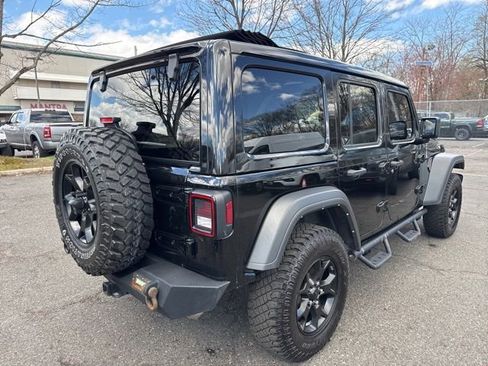 Used 2022 Jeep Wrangler Unlimited Sport image 23