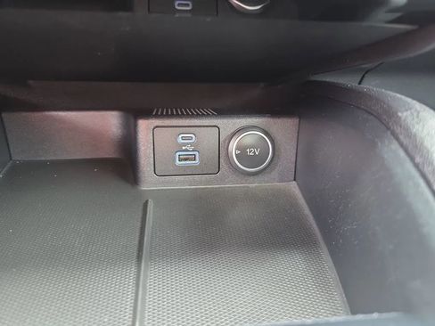 Used 2021 Ford Escape SE w/ Convenience Package AWD/4WD image 36