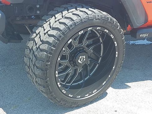 Used 2019 Jeep Wrangler Sport AWD/4WD image 28