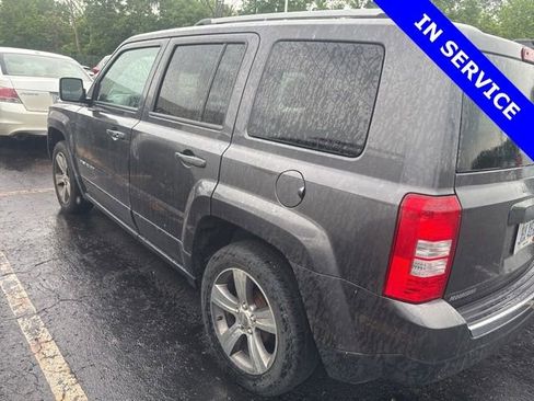 Used 2017 Jeep Patriot High Altitude FWD image 11