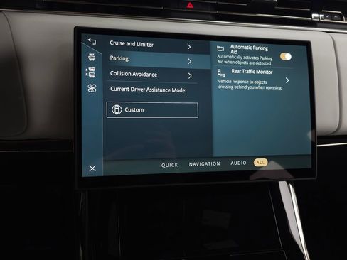 Certified 2025 Land Rover Range Rover Sport SE image 29