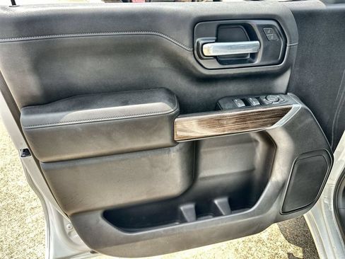 Used 2021 Chevrolet Silverado 1500 LT RWD image 21