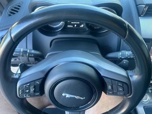 Used 2016 Jaguar F-TYPE Coupe image 29