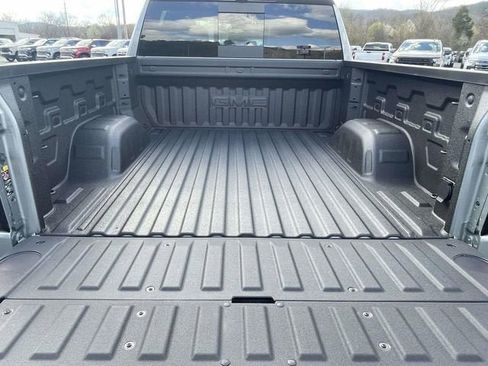 New 2026 GMC Sierra 1500 Denali w/ Technology Package AWD/4WD image 8