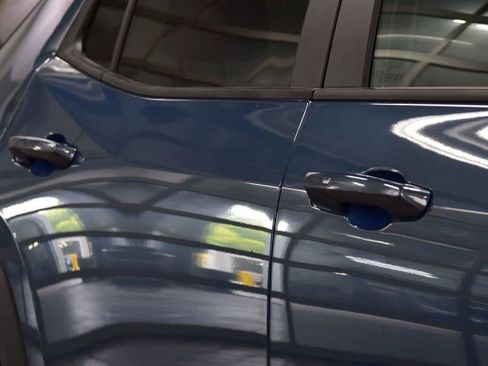 New 2026 Chevrolet Equinox LT w/ Safety and Technology Package FWD image 18