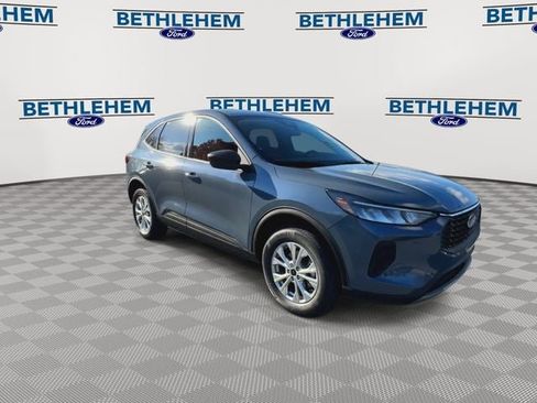 New 2026 Ford Escape Active w/ Cold Weather Package image 2