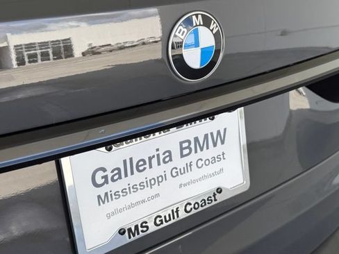 Used 2026 BMW X7 xDrive40i w/ M Sport Package AWD/4WD image 9