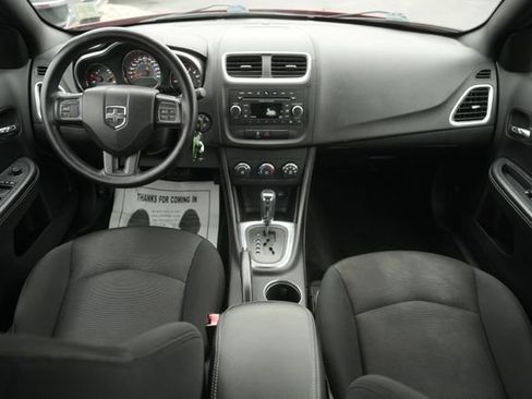 Used 2013 Dodge Avenger SE image 20