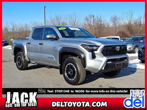 Certified 2025 Toyota Tacoma TRD Off-Road image 1