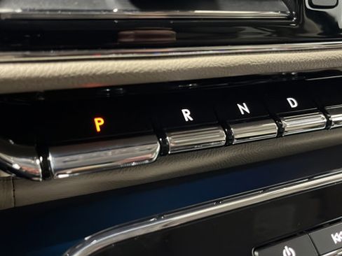 Used 2024 Lincoln Navigator Reserve AWD/4WD image 19