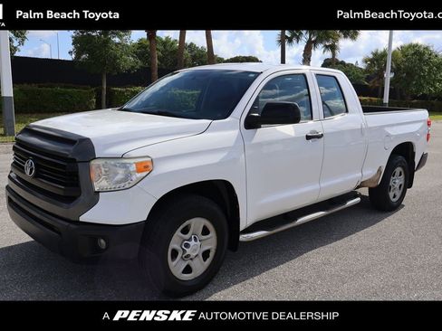 Used 2015 Toyota Tundra SR w/ Tow Package image 1