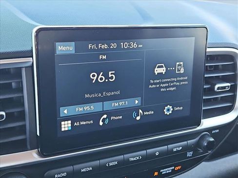 Certified 2025 Hyundai Venue SEL image 19