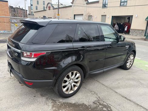 Used 2016 Land Rover Range Rover Sport HSE image 4