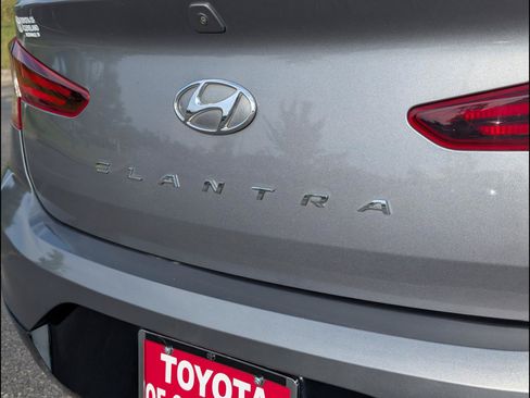 Used 2019 Hyundai Elantra Value Edition FWD image 27