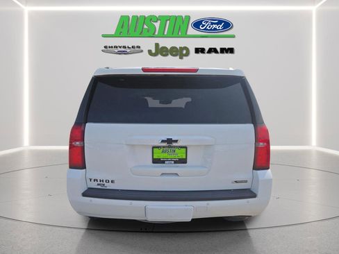 Used 2018 Chevrolet Tahoe Premier AWD/4WD image 4