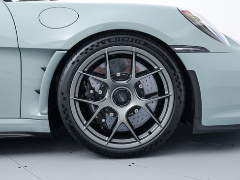 Used 2024 Porsche 911 GT3 RS RWD image 37