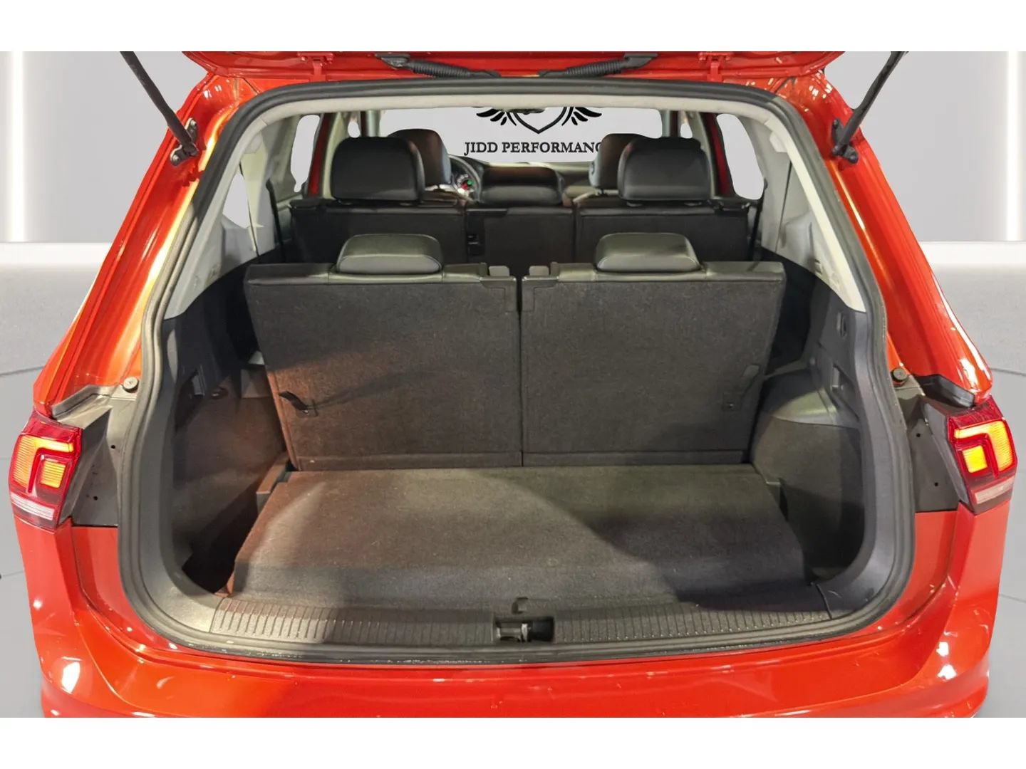 Used 2018 Volkswagen Tiguan SEL FWD image 49