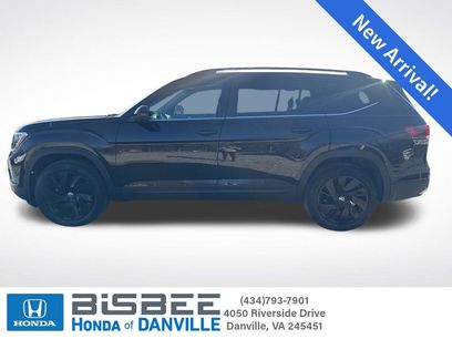 Used 2025 Volkswagen Atlas SE