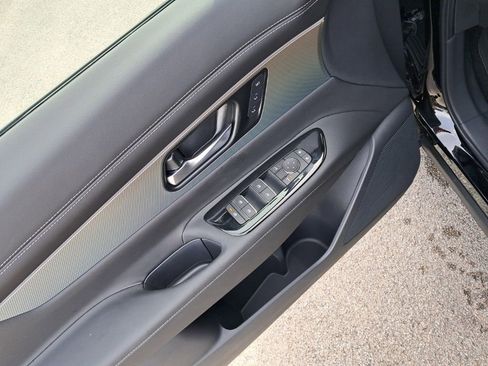 New 2025 Nissan Murano SL image 12