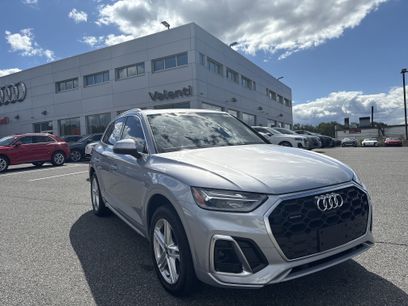 Certified 2025 Audi Q5 e Premium Plus w/ Premium Plus Package