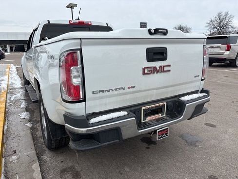 Used 2018 GMC Canyon SLT image 10