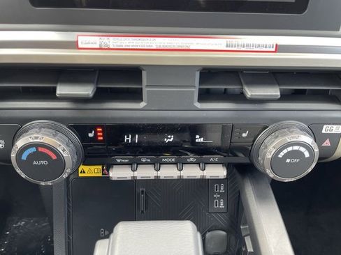 New 2026 Toyota Tacoma TRD Off-Road AWD/4WD image 19