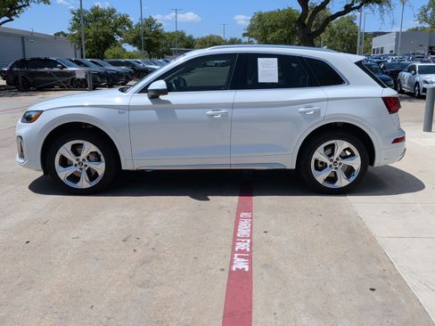 Used 2023 Audi Q5 2.0T Premium Plus w/ Premium Plus Package AWD/4WD image 8