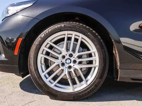 Used 2025 BMW 530i RWD image 11