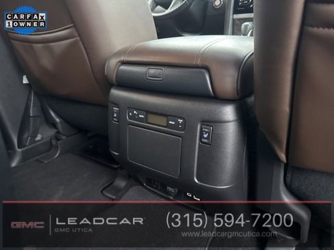 Used 2022 Nissan Armada Platinum w/ Captain's Chairs Package image 19