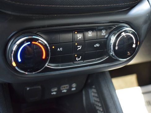 Used 2023 Chevrolet TrailBlazer ACTIV FWD image 27