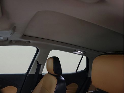 Used 2020 GMC Terrain SLT w/ Preferred Package image 12