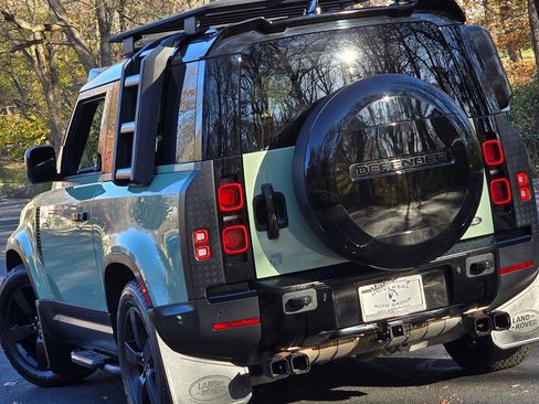 Used 2023 Land Rover Defender 110 75th Limited Edition image 81