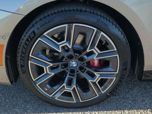 Used 2026 BMW 530i w/ M Sport Package image 10