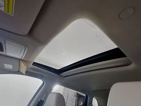 Used 2026 Honda CR-V EX-L image 22