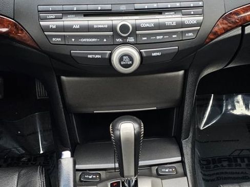 Used 2012 Honda Crosstour EX-L image 16